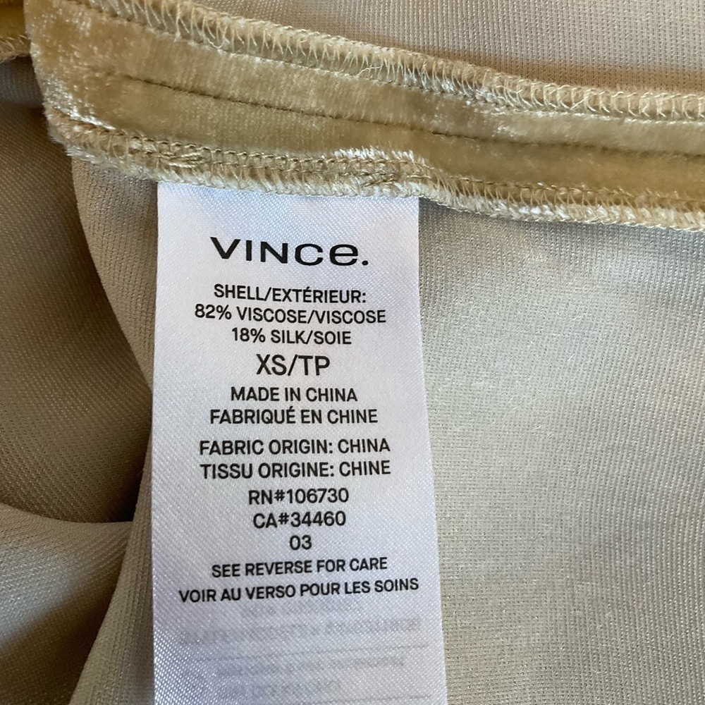 Vince Champagne/Gold Velvet Top - Picture 5 of 6